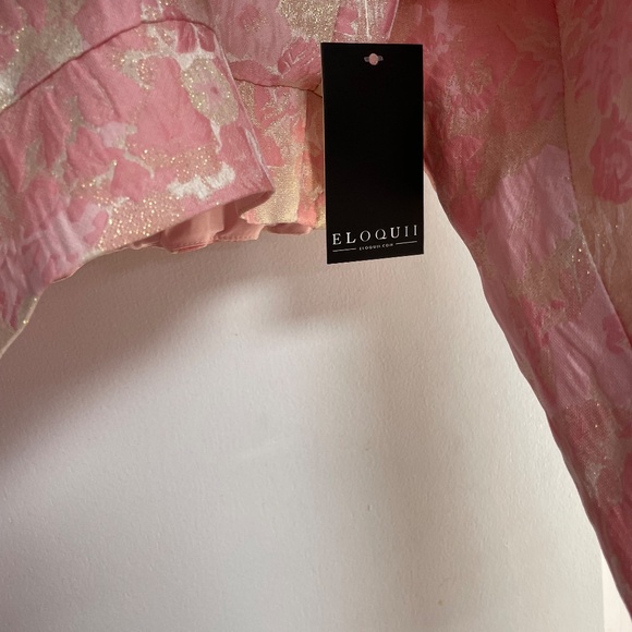 NWT ELOQUII Puff Sleeve Cropped Jacquard Top - Picture 6 of 7